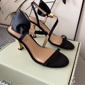 Ted Baker Belle Strappy Satin Bow High Heel Sandals w Gold Heel Size 8 NIB
